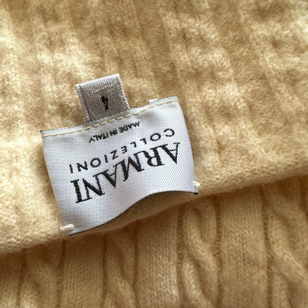 Armani Collezioni Cream Knit Top - Picture 8 of 10